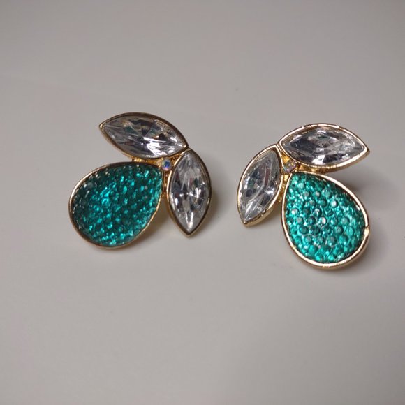 Cute Green And Gold Tone Metal And Plastic Earrings - Picture 2 of 11